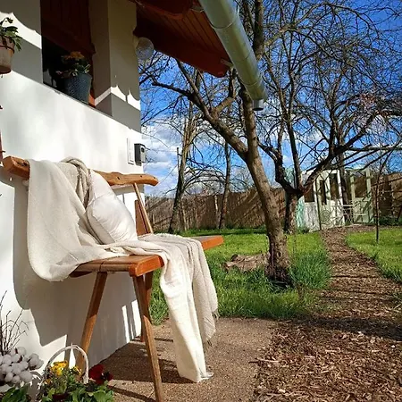 Casa de Férias Elrejtek